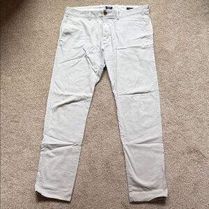 J Crew Men’s Slim Cream Pants Size W34 L32